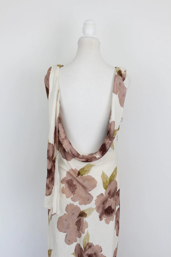 Arlow stone-coloured strap maxi dress with brown floral pattern - XL