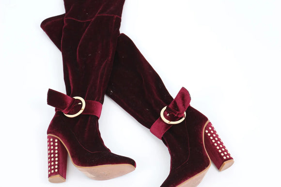Burgundy velvet over-the-knee boots with studded block heel - 3