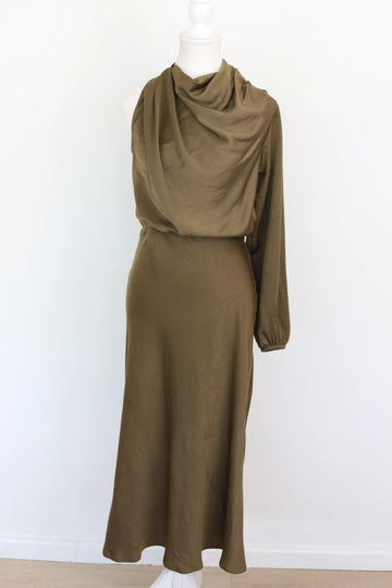 Green Asymmetric One-Sleeve Maxi Dress – Size S | Brand new - 0