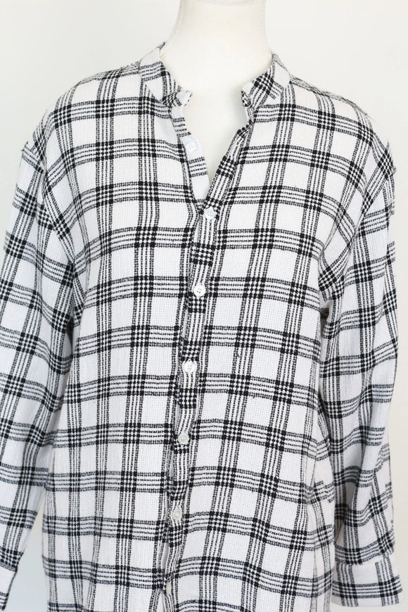 Paramount white/black linen-style checkered long-sleeved shirt - L