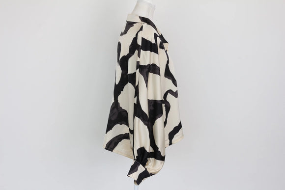 Black and cream patterned long-sleeved blouse - M