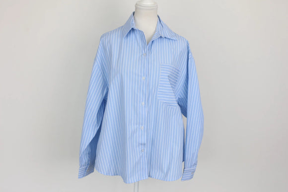 Blue and white striped long-sleeved shirt - L