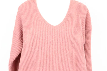 Pink V-Neck Jersey – Size XS | Thrift Finds - 0