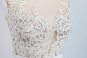 Bride & Co. Soft White Wedding Dress, Including Veil - 2/XS