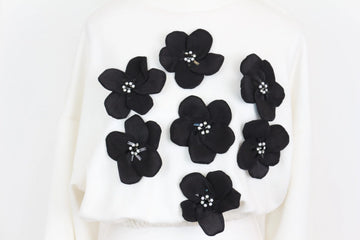 White Cinched-Waist Top with Black Beaded Floral Detail – Size M | Thrift Finds - 0