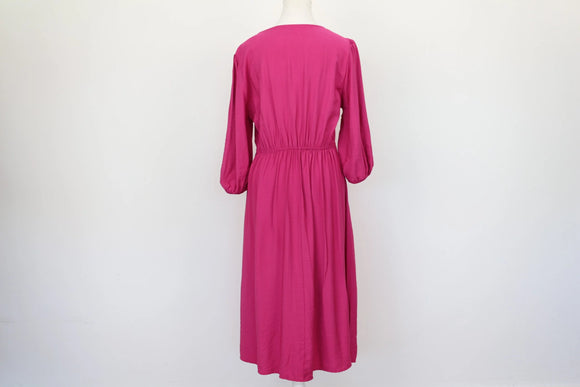 Bright pink midi dress with puff sleeves - 12