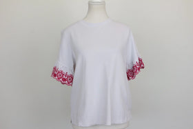 Poetry white t-shirt with pink embroidery - S