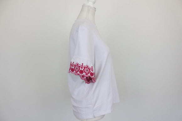 Poetry white t-shirt with pink embroidery - S