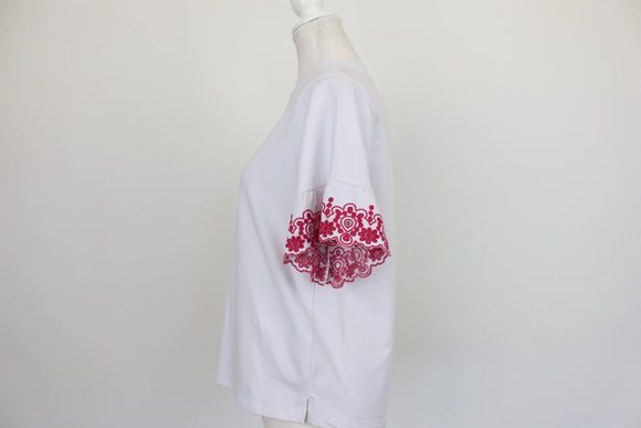 Poetry white t-shirt with pink embroidery - S