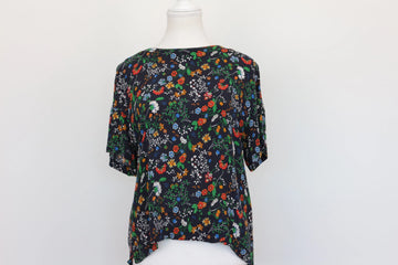 H&M Classic Navy Floral Shirt – Versatile Layering Piece | Size 8