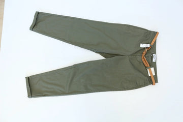 Woolies Mid-Rise Straight-Leg Olive Chino – Versatile Staple | Size 14 | Brand New