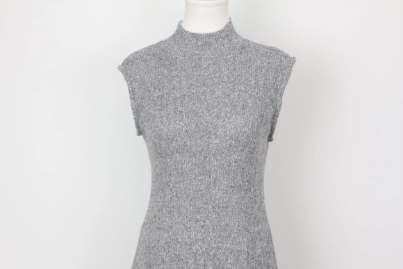YDE Grey knit full flare poloneck dress - M