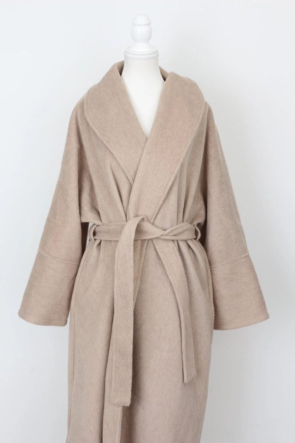 YDE Long beige super soft tie-up coat - M