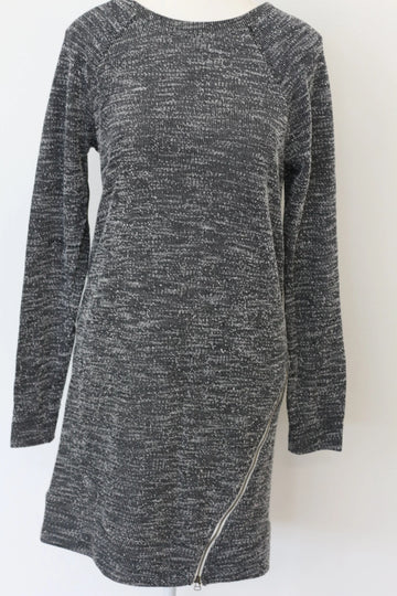 Woolies Classic Black & White Knit Dress – Timeless Soft Knit | Size XS | Pre-Loved - 0