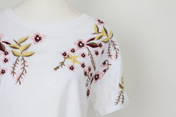 Woolies Classic White Embroidered T-Shirt – Everyday Staple | Size S | Pre-Loved - 0