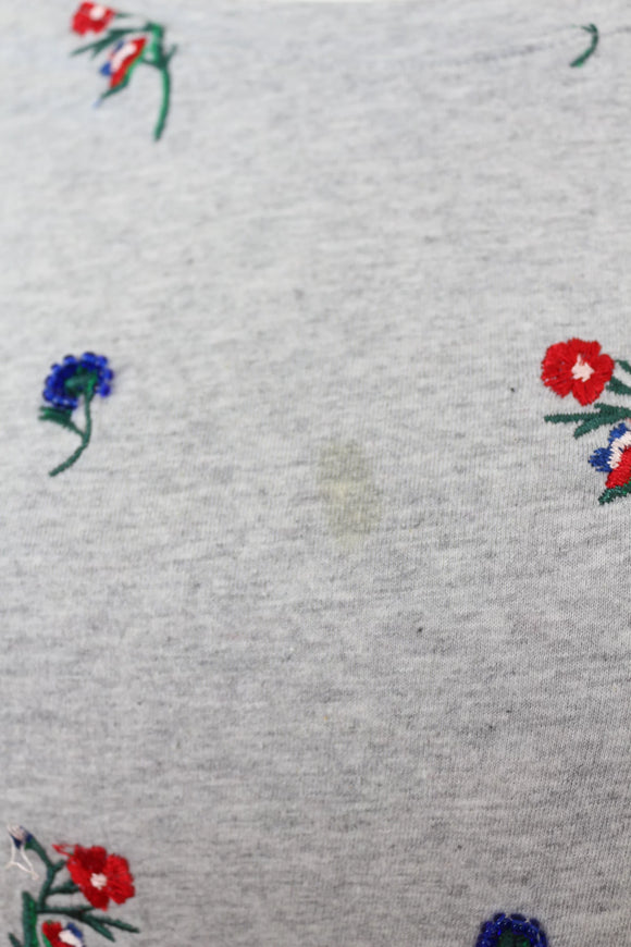 Woolies grey t-shirts with embroided flowers - S