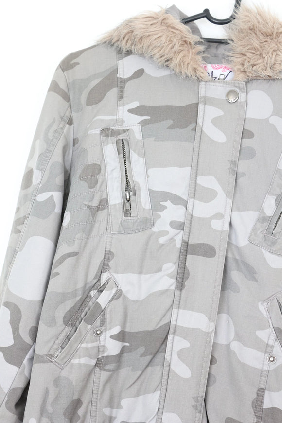Army print jacket with hood - 10