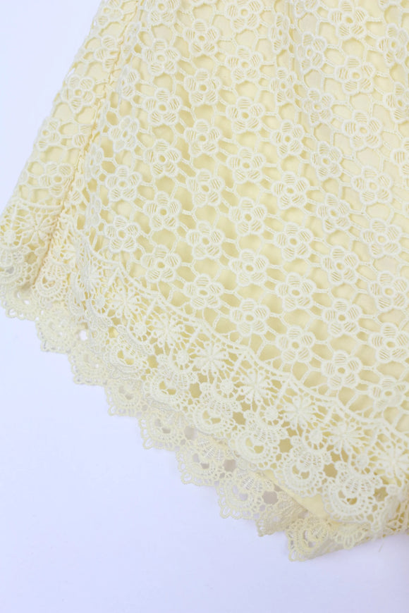 Woolies yellow crochet shorts - 10
