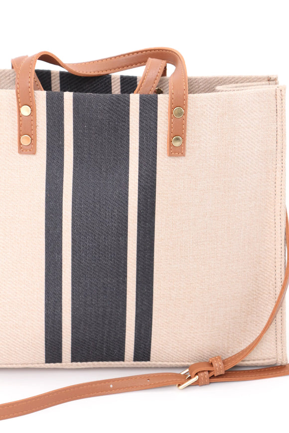 Summer hand/sling bag