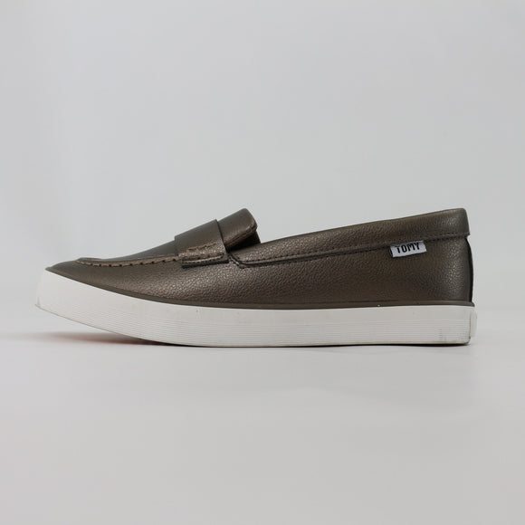 Tomy Loafers – Size 6