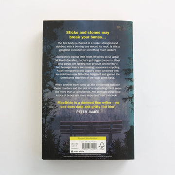 Close to the Bone by Stuart Macbride - 0