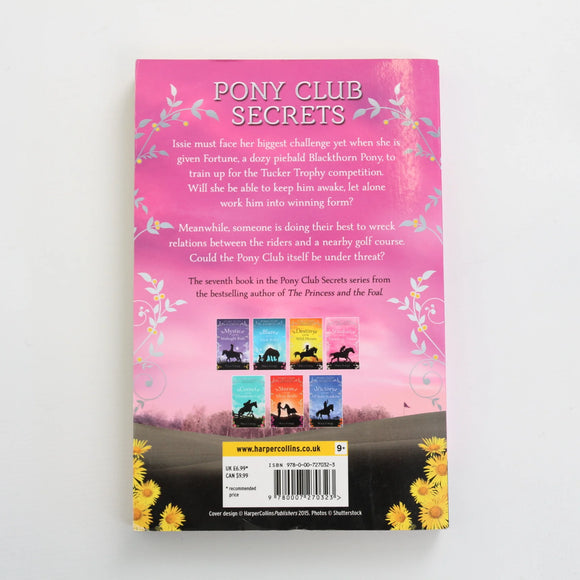 Fortune and the Golden Trophy - Pony Club Secrets by Stacy Gregg