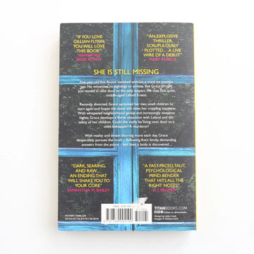 She Lies Close by Sharon Doering - 0