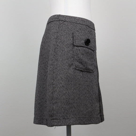 Salt & Pepper Herringbone Tweed High-Waist A-Line Mini Skirt with Flap Pockets – Size 38