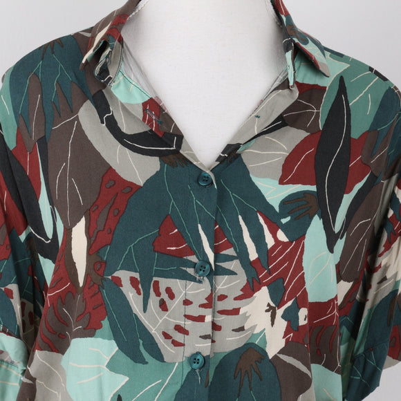 Pull & Bear Leaf Print Cropped Shirt | Size S – Secondhand
