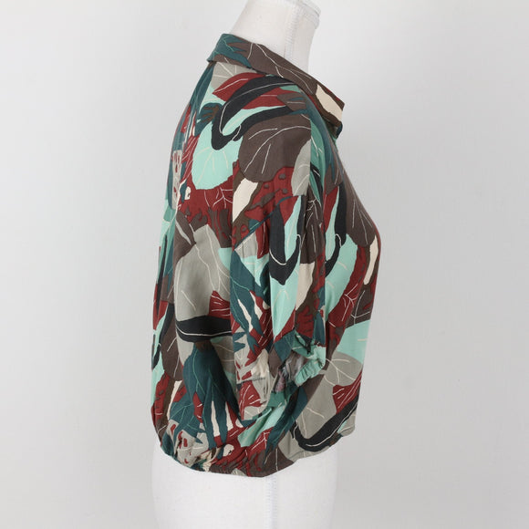 Pull & Bear Leaf Print Cropped Shirt | Size S – Secondhand