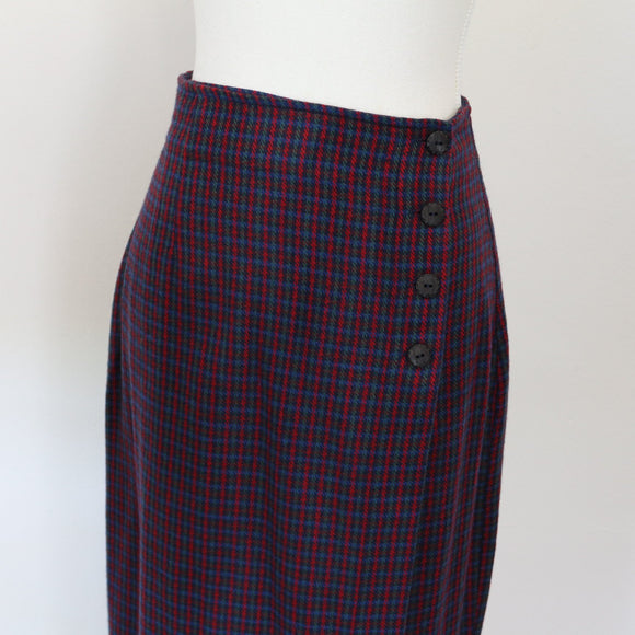 Vintage Plaid Maxi Skirt | Size 32 – Secondhand