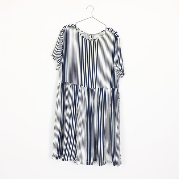 Blue & White Stripe Dress | Thrift Find – Size 34