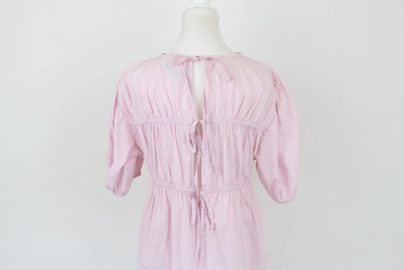 Babydoll pin dress with tie-up detail at the back - M