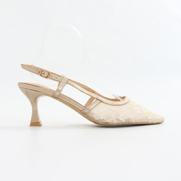 Cream Lace Pointed-Toe Slingback Kitten Heels with Gold Trim – Size 6