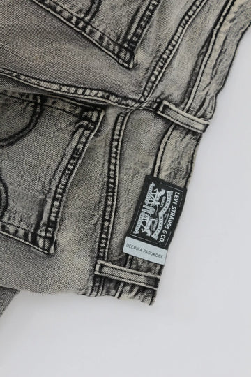 Levi's Black & White Tapered Jeans – Size 30 | Thrift Finds - 0