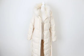 Vero Moda cream maxi puffer jacket with fur details - L